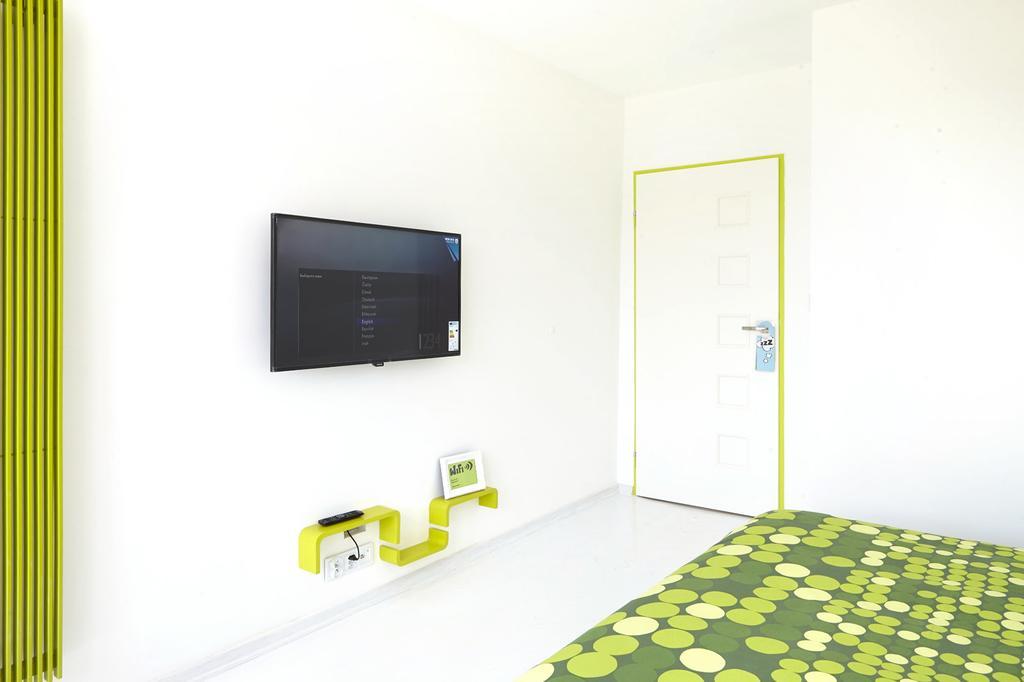 Lovely Sunny Flat In City Center Warschau Zimmer foto